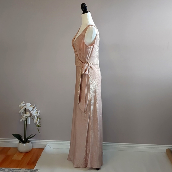 RALPH LAUREN Sleeveless V-neck Maxi Death Dress - Picture 3 of 11